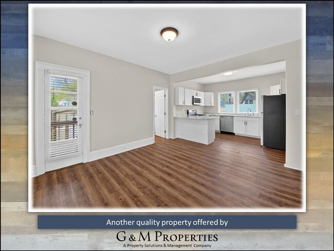 Building Photo - 1317 Genesee St