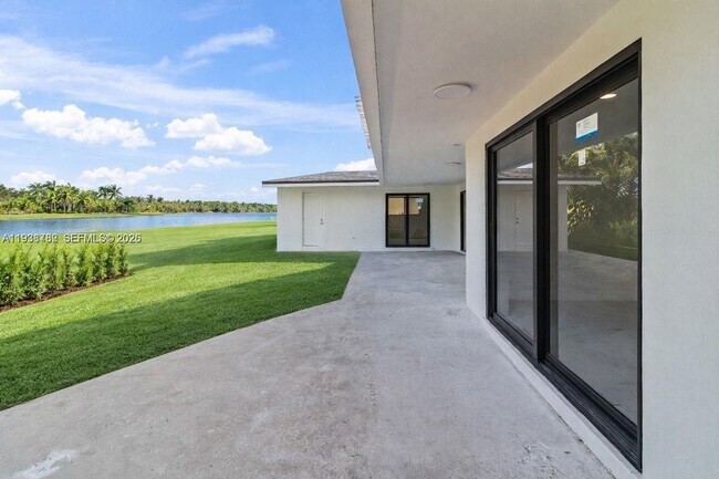 Building Photo - 8631 NW 24th Ct