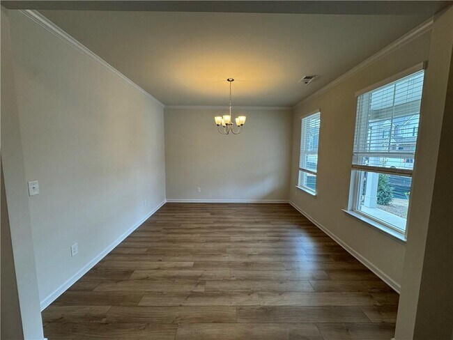 Building Photo - 1129 Georgian Point Dr