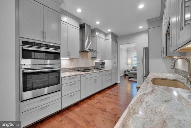 Building Photo - 1023 Grand Oak Way