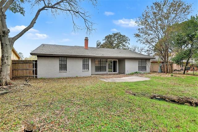 Building Photo - 2705 Warren Ln