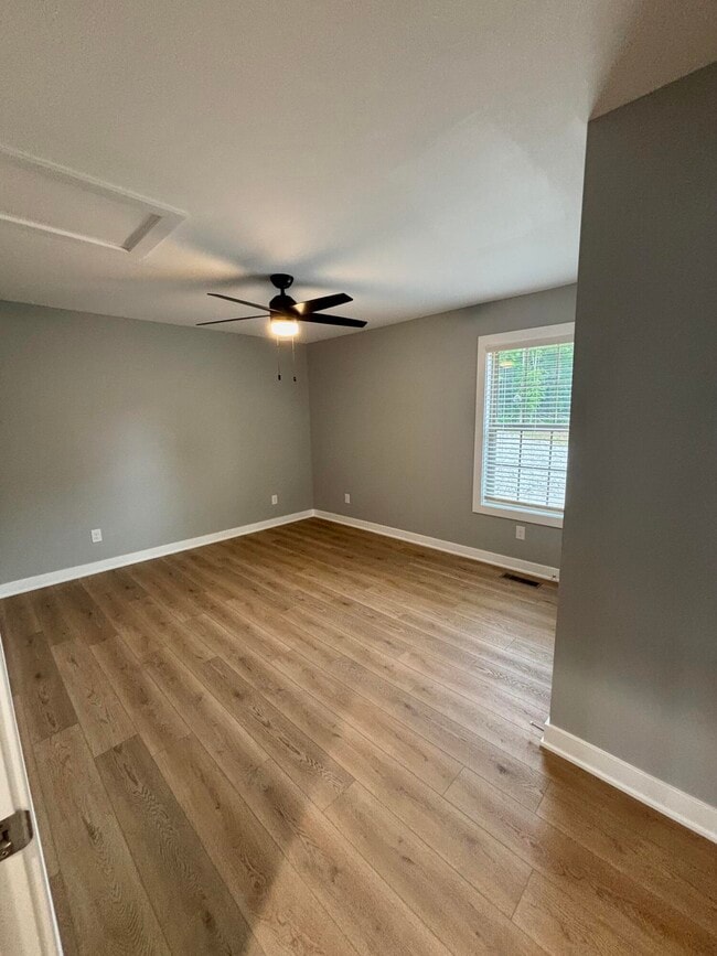 Building Photo - 1611 KY-1247