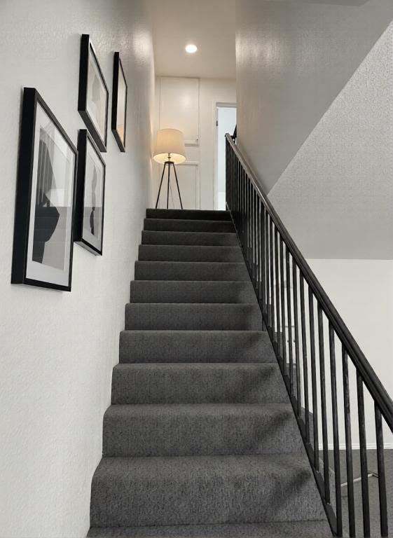 Building Photo - 9076 Cedar St