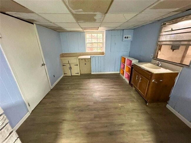 Building Photo - 4016 Shady Oak Ct