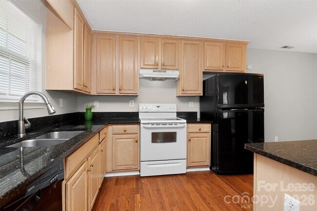 Building Photo - 6238 King George Dr
