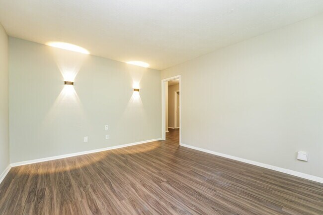Building Photo - 1250 Allgood Rd