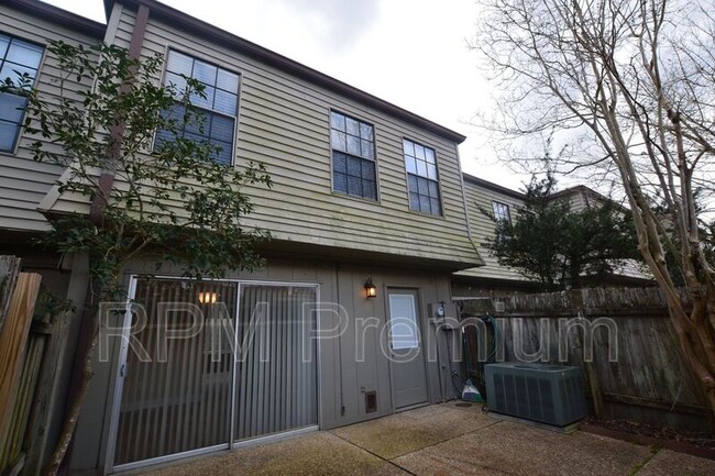 Building Photo - 10135 Jefferson Hwy