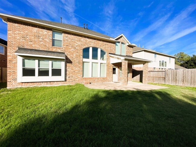 Building Photo - 26311 Meadow Dawn Ln