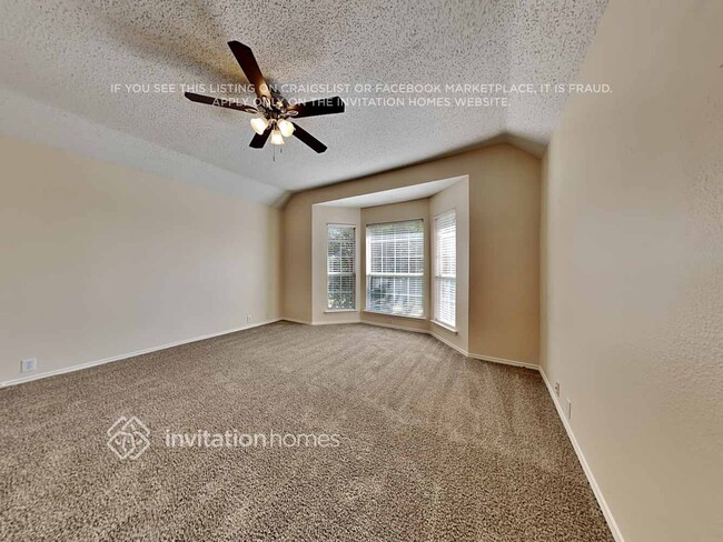 Building Photo - 1804 Lacey Oak Ln