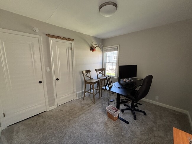 Building Photo - 3132 Edgewood Ave S