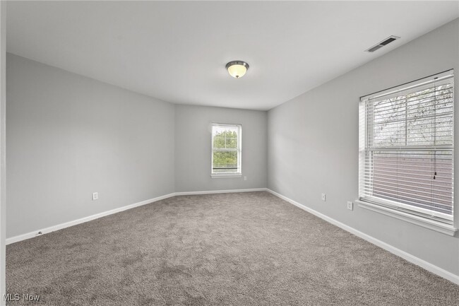 Building Photo - 3219 Euclid Heights Blvd