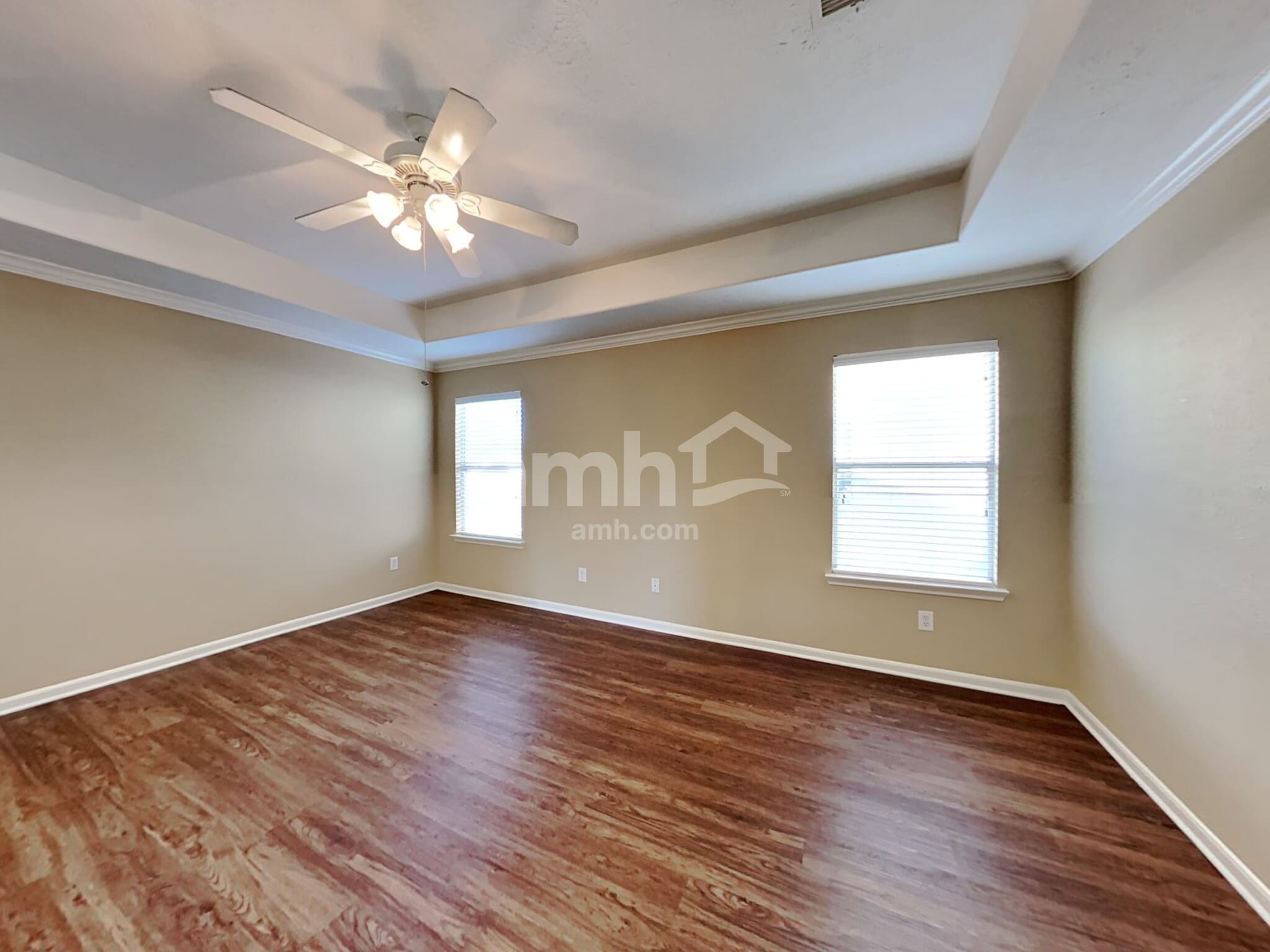 Building Photo - 12403 Fort Dupont Ln