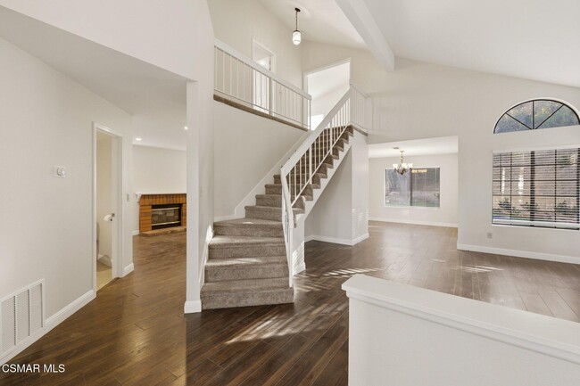 Building Photo - 26916 Lost Oak Ct