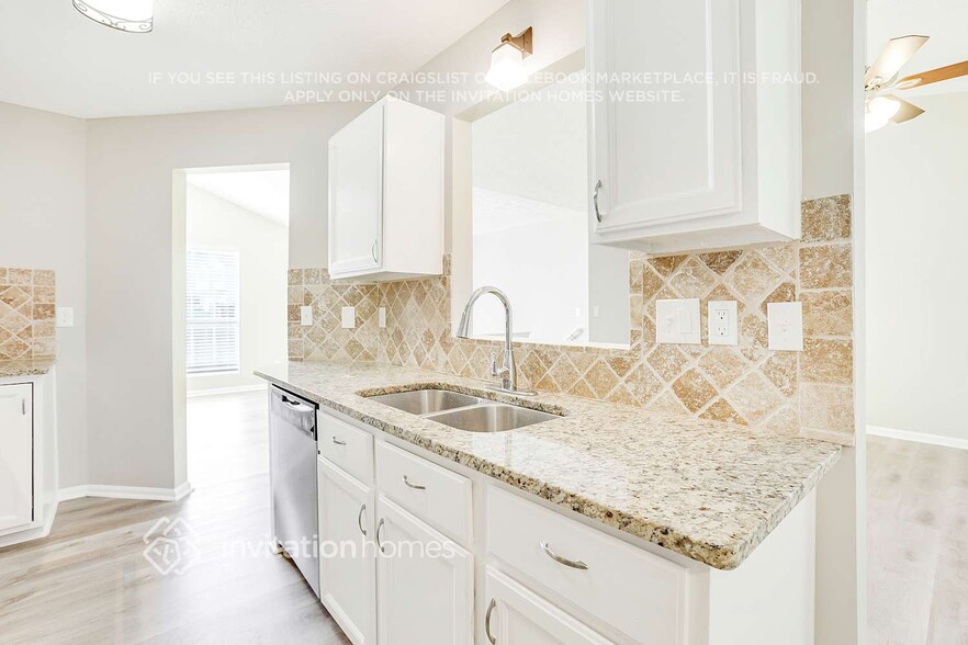 Building Photo - 2186 Ramblewood Cir