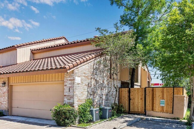 Primary Photo - 5918 San Felipe St