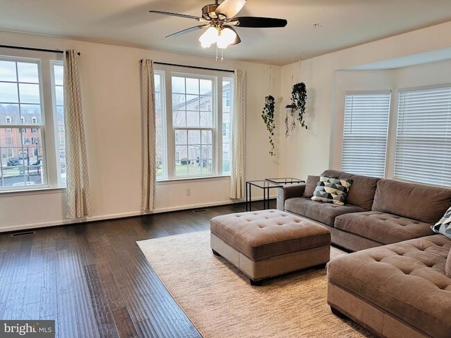 Building Photo - 12220 Montreat Pl