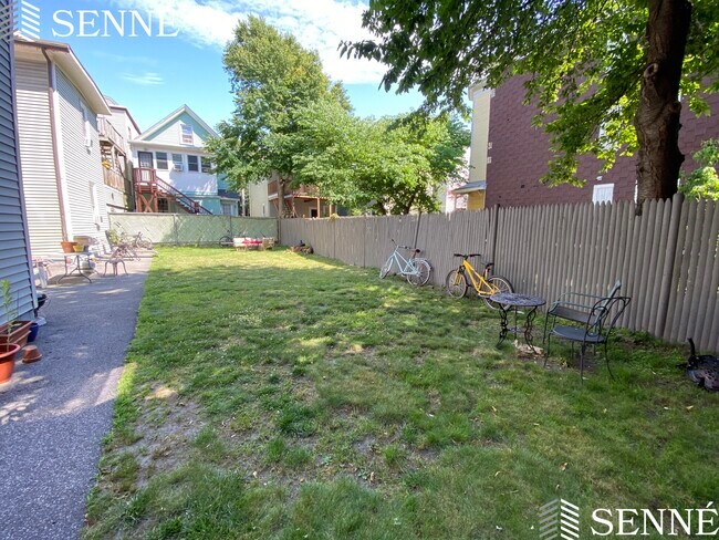Primary Photo - 42 Fresh Pond Pl