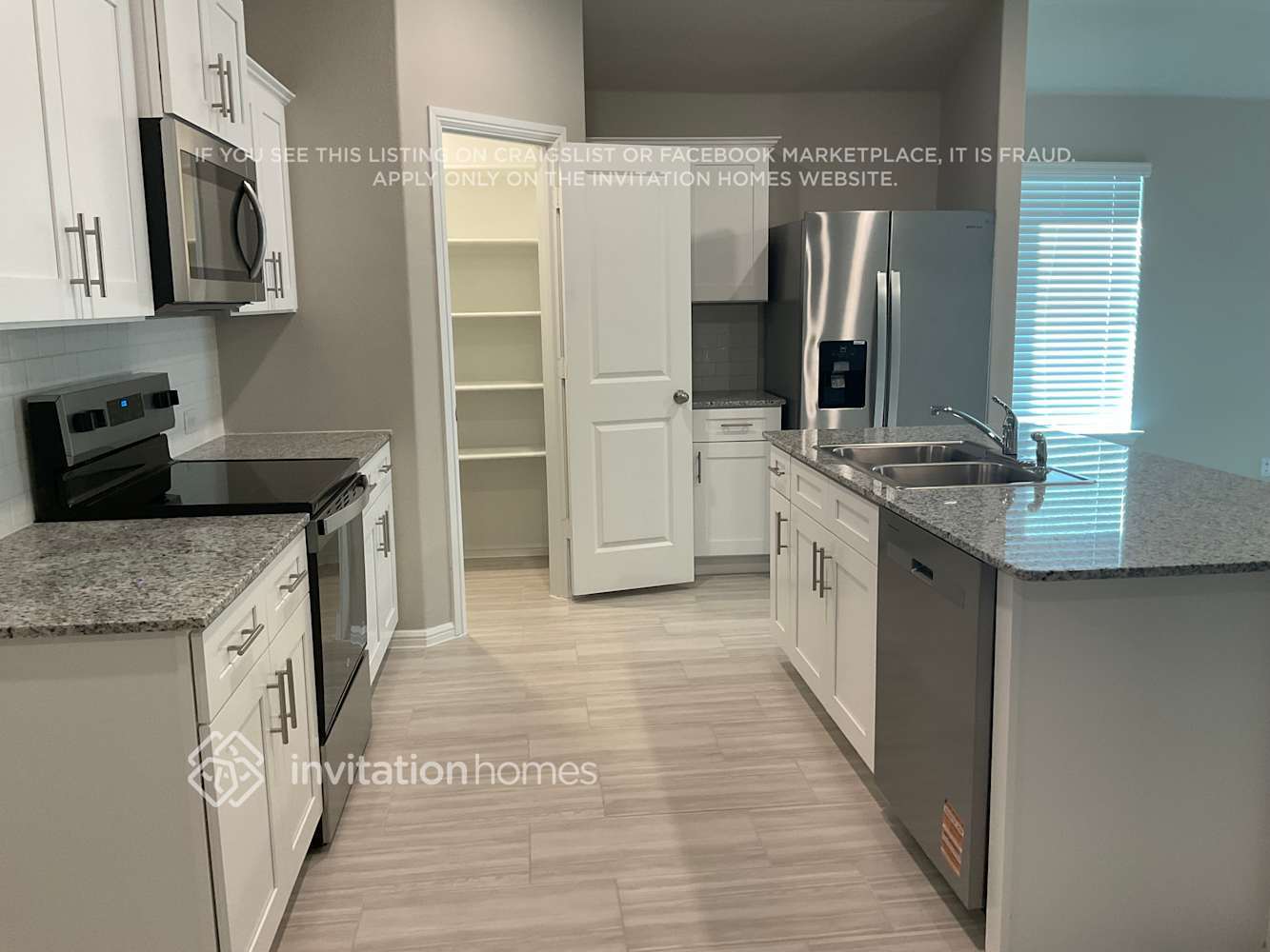 Building Photo - 422 Lubbock Dr