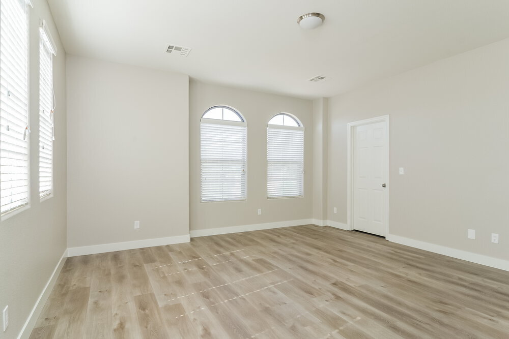 Building Photo - 649 Summit Valley Ln