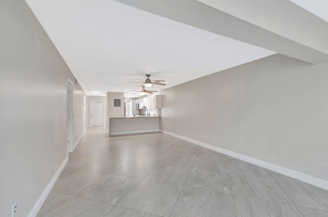 Building Photo - 1131 Violet Terrace