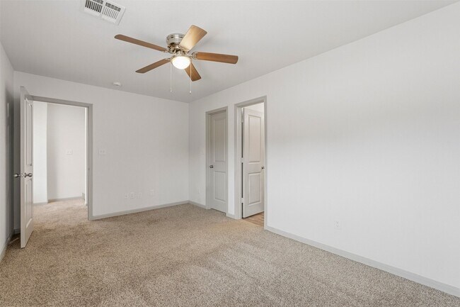 Building Photo - 630-634 Magnolia Bend