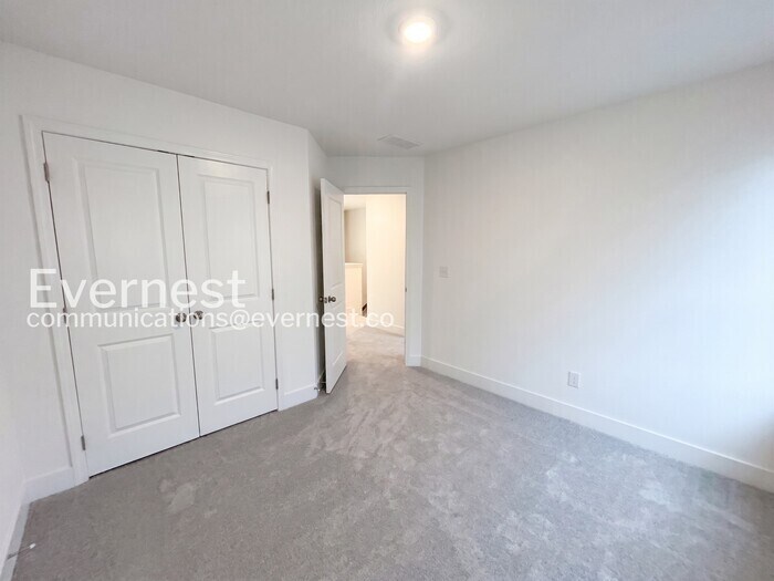 Building Photo - 2535 Superus Ct