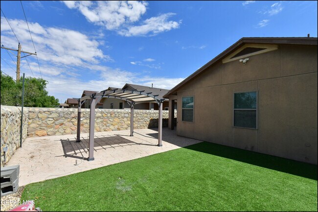 Building Photo - 4913 Adrian Campos St