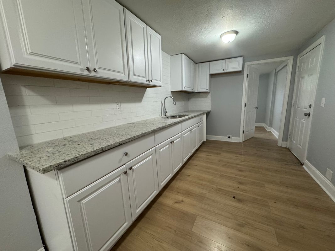 Building Photo - 46 W 23rd St