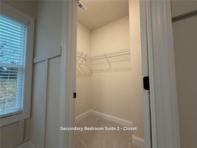 Building Photo - 3770 Andover St