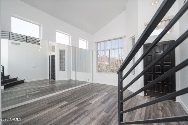 Building Photo - 18031 N 15th Pl