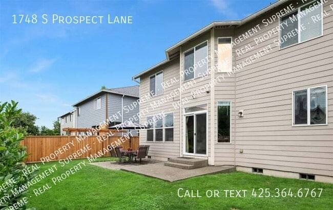 Building Photo - 1748 S Prospect Ln