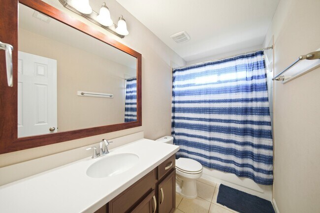 Building Photo - 27406 Starlight Canyon Ln