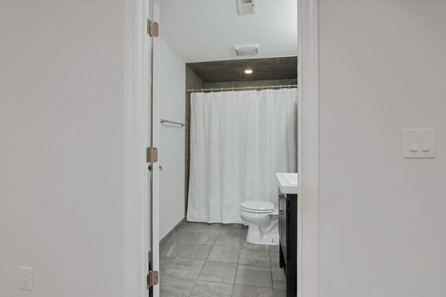 Building Photo - 7090 Dean Farm Rd