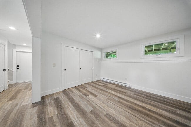 Building Photo - 30 Doe Rd