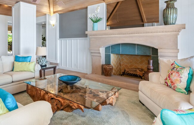 Building Photo - Private Kapalua Estate in Pineapple Hill – 4 Bedroom 4.5 Bath Luxury Home with Pool