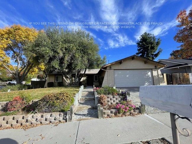 Building Photo - 23637 Canerwell St