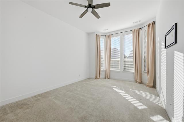 Building Photo - 3008 Armstrong Ave