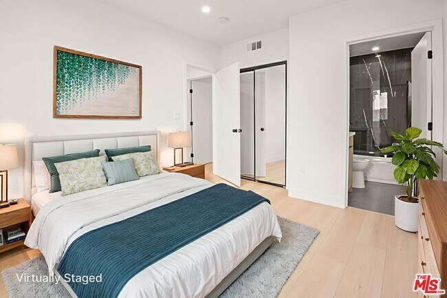 Building Photo - 1707 Burnside Ave