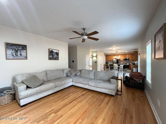 Building Photo - 26 Randolph St