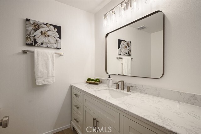 Building Photo - 26941 Rainbow Glen Dr