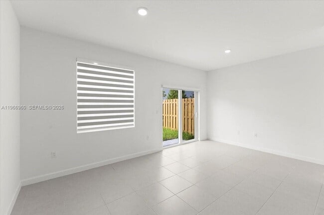 Building Photo - 35670 SW 178th Ct