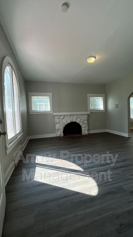 Building Photo - 2800 P St