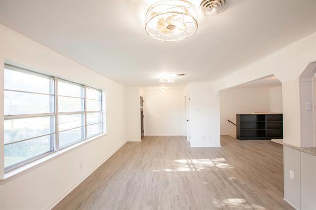Building Photo - 3503 Loganwood Dr