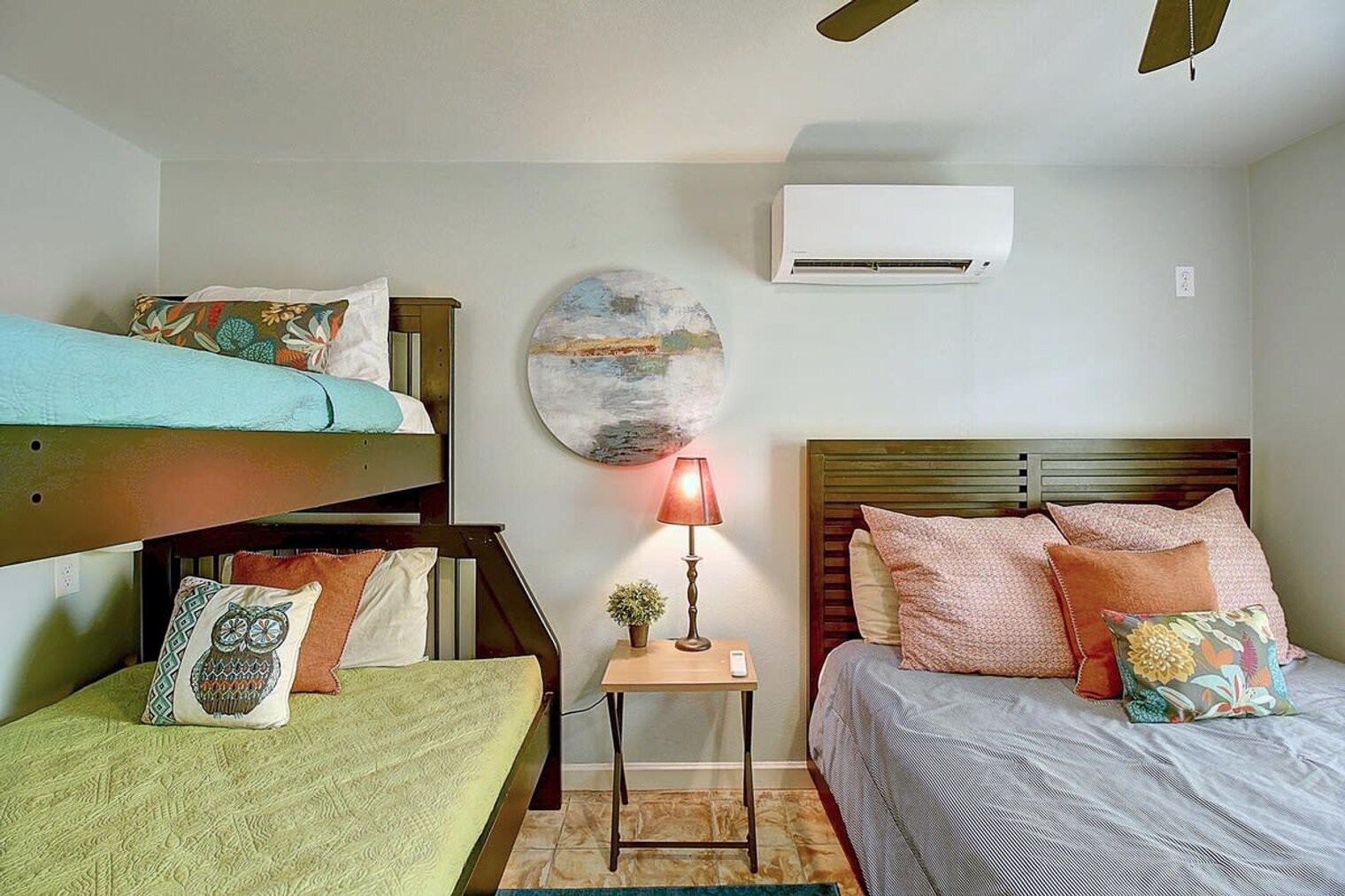 Building Photo - 134 N Alister St