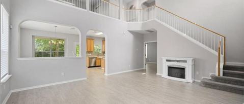 Building Photo - 10229 Beard Ave