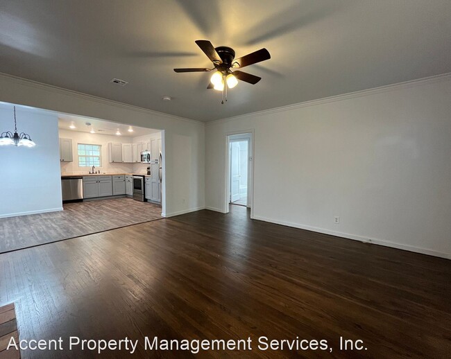 Building Photo - 2 br, 1 bath House - 815 North Gary Place