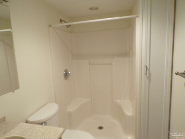 Building Photo - 710 Scenic Hwy