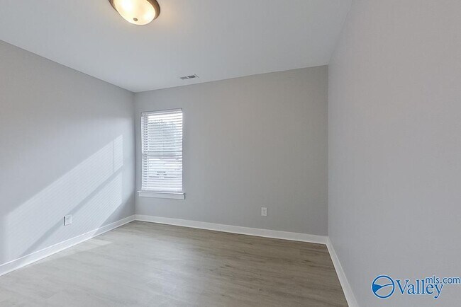 Building Photo - 488 Ford Chapel Rd