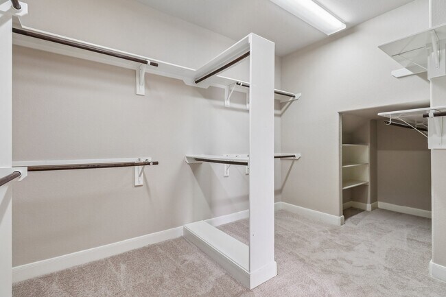 Building Photo - 15 Verdin Pl