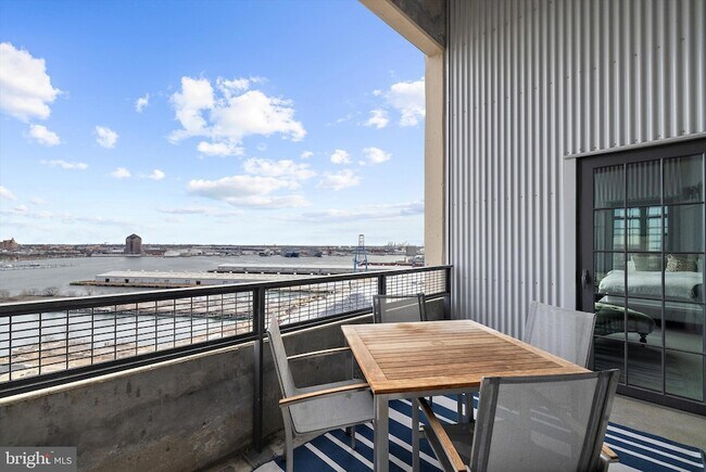 Building Photo - 1200 Steuart St